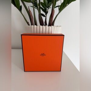 Hermès Empty Gift Box – Orange